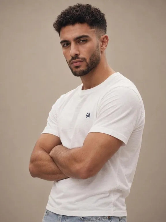 Camiseta Hombre Souls & Bones Bordada y Estampada — CMSB2604 | Almogávar Moda – vista 2