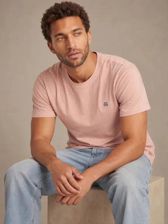 Camiseta Hombre Souls & Bones Bordada Rosa Coral — 2601 | Almogávar Moda – vista 3