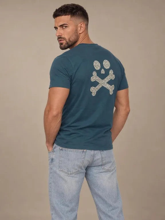 Camiseta Hombre Souls & Bones Bordada y Estampada — CMSB2609 | Almogávar Moda – vista 6