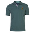 Polo masculino verde terracota de algodón y elastano con cuello clásico y detalle bordado, ideal para moda masculina premium y uso casual elegante.
