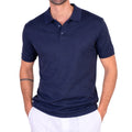 Polo azul marino para hombre confeccionado en tejido punto tricotosa con algodón y elastano, ideal para moda masculina premium disponible en varias tallas y colores.