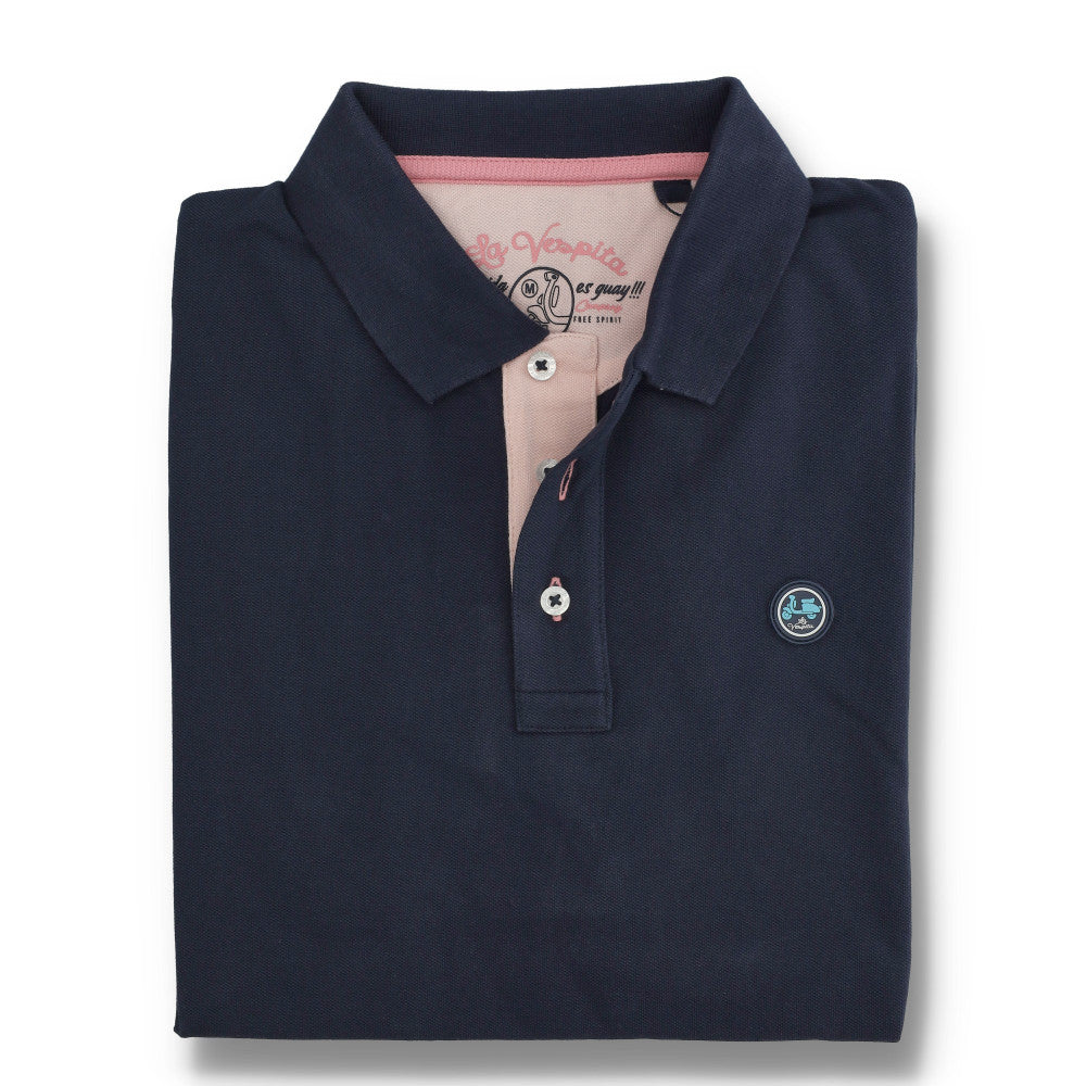 Polo azul marino de algodón con elastano, diseño clásico de moda masculina premium, ideal para uso informal y disponible en varias tallas en tienda multimarca.