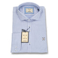 Camisa azul oxford de algodón premium para hombre con patrón semientallado y cuello clásico, ideal para moda masculina de calidad en múltiples tallas.